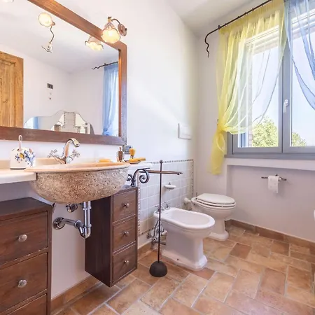 Hedone Retreat Villa *